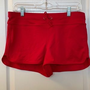 NWT Athleta Kata Surge Short Small Red